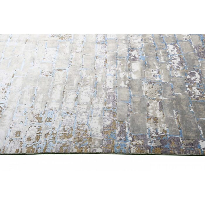 Mahli Fine 3.79X2.70 cm