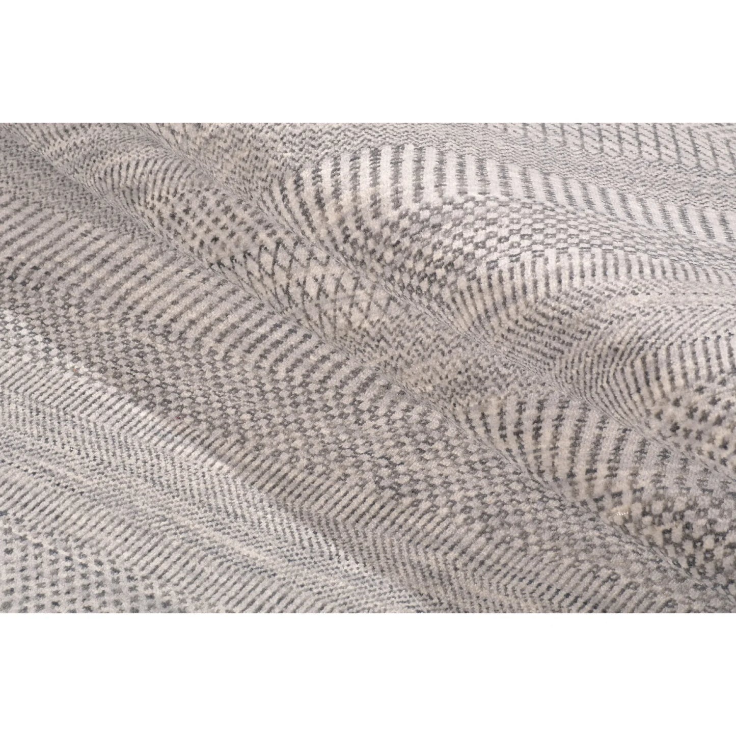 Infine Grass 2.87 X 1.83 cm